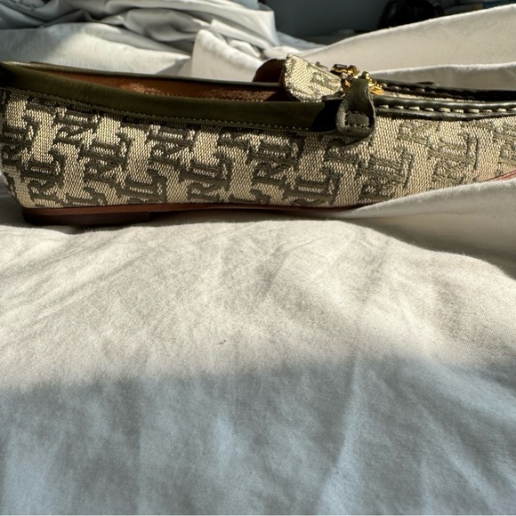 Lauren Ralph Lauren Averi II Monogram Canvas Loafers w/ Gold LRL Bit Logo - Picture 4 of 9